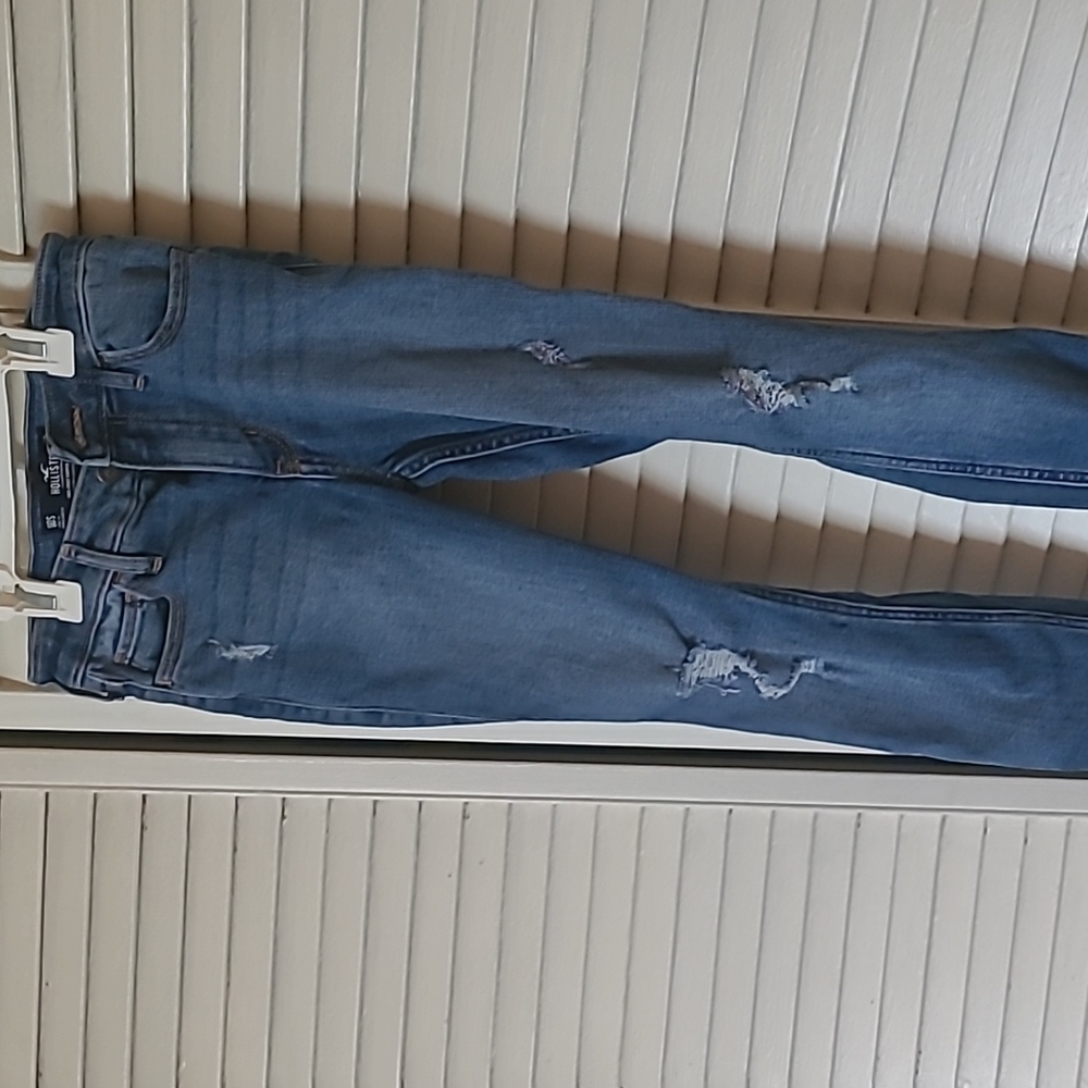Hollister mid-rise super skinny jeans 23W 28L